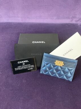 Chanel cardholder